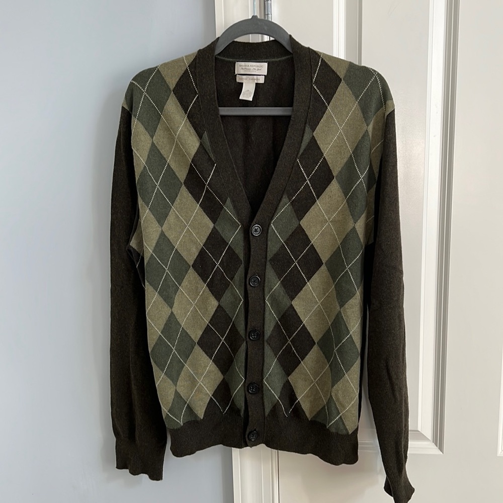 Banana Republic Argyle sweater  cotton cashmere in excellent condition.